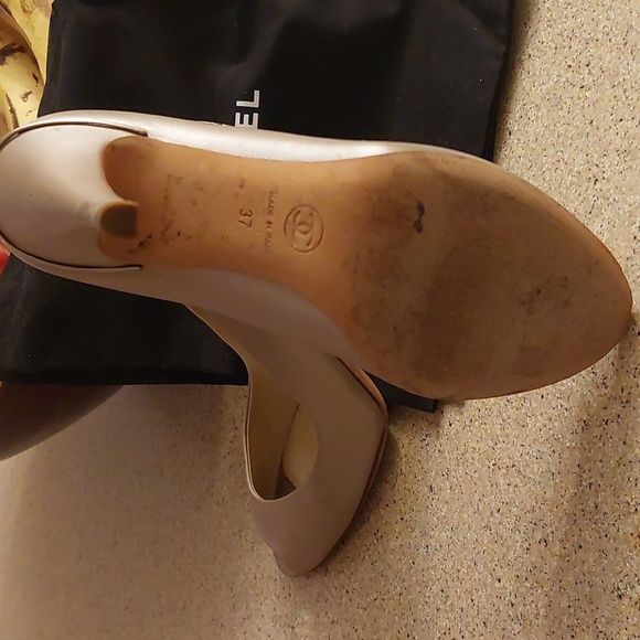 Chanel Lamb skin Athetic shoe - Picture 3 of 5